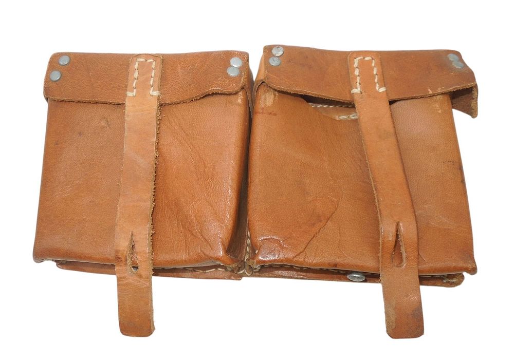 Lot 153: WWII Unissued German Army Military G43 ROS 1944 Ammo Pouch