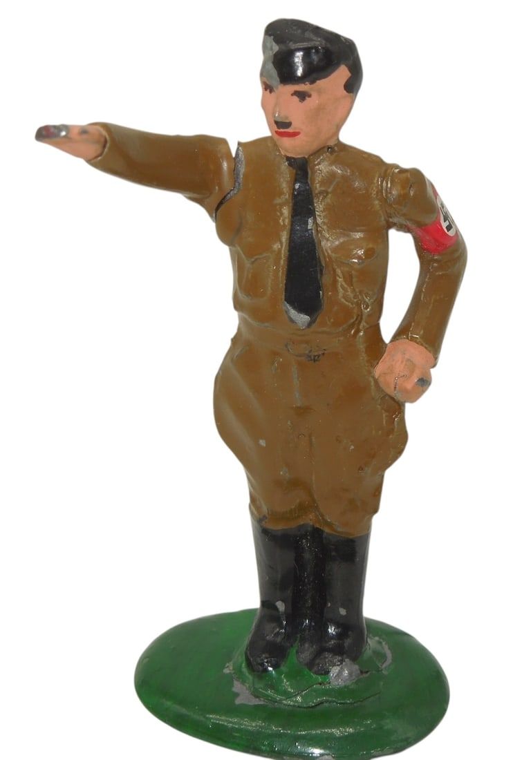 Lot 154: WWII New Era Toys Hitler German Lead Figure