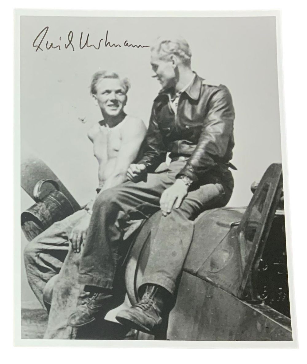 Lot 223: WWII German Luftwaffe Fighter Ace Pilot Erich Hartmann Signed Photo Knights Cross