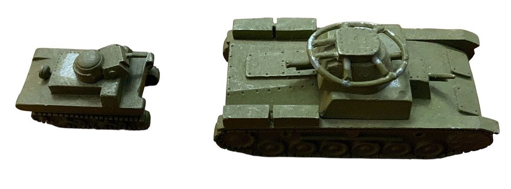 Lot 254: 1940s WWII Era Authenticast / Comet Japanese Japan Armored Tanks Metal Lot (2)