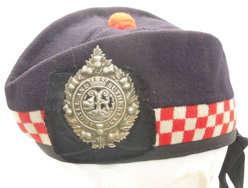 Lot 300: WWII British Military Argyll & Sutherland Regiment Cap Hat
