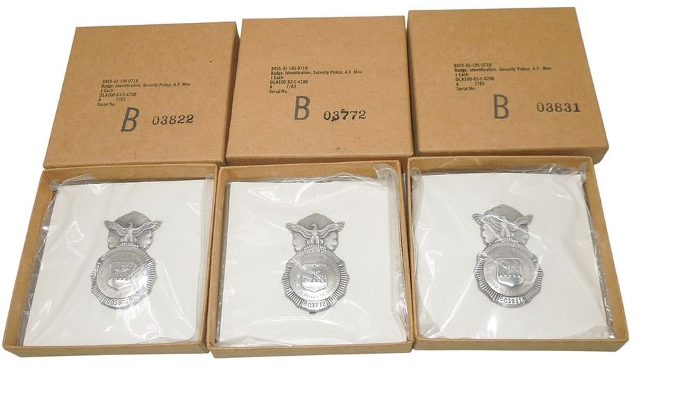 Lot 321: Lot (3) US Air Force 1983 Dated Numbered Mini USAF Security Police Badges in Boxes