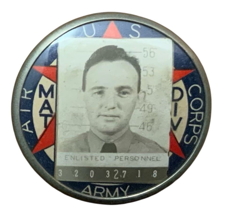 Lot 363: WWII US Named Army Air Corps MAT DIV Photo ID Badge Pin Back Button