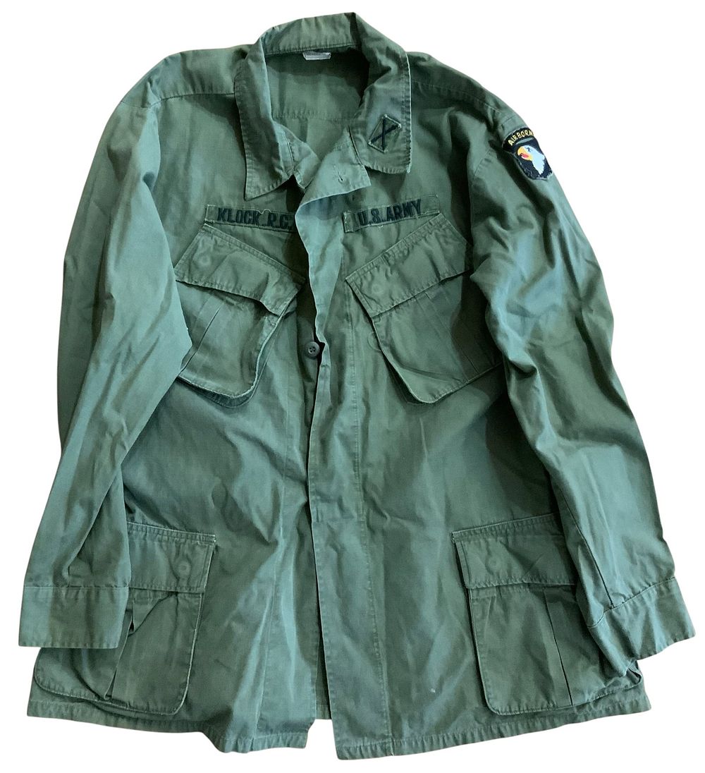 Lot 400: Vietnam Era US Army 101st Airborne 1969 XL Named Uniform