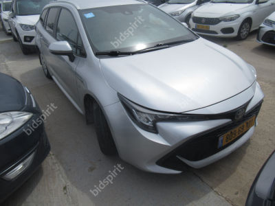 טויוטה קורולה TS HSD מודל 2019. 147,693 ק"מ, יד שנייה. תיבת הילוכים: אוטומטי
צבע: כסף מטאלי 