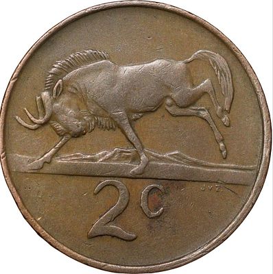Bronze 2 Cents of South Africa (AD 1988) with Wildebeest bucking left
