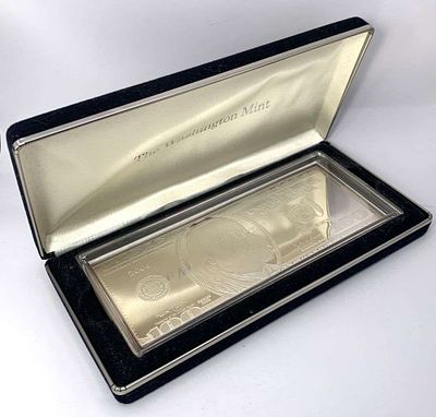 2006 Washington Mint $100 Note Design 1 ozt .999 Silver Bar. Winner shall receive the exact bar 