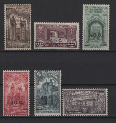 Portugal 1933 7º Centenário da Morte de Stº. António, com sobretaxa. 
Novo com marca de 