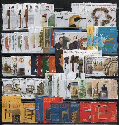 Portugal Selos do ano 2003. 
Novos sem marca de charneira com goma. 
Cabe ao licitante 