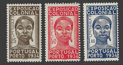Portugal 1934 1&ordf; Exposi&ccedil;&atilde;o Colonial Portuguesa. 
Novo com marca de Charneira com Goma.