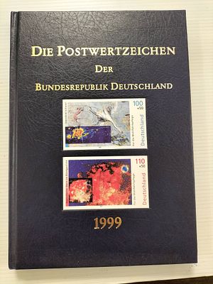 Rep&uacute;blica Federal da Alemanha 1999 Livro anual de capa dura - Os selos postais de 1999. 
Livro 