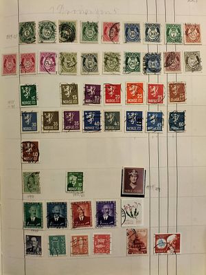 Lote de Selos da Noruega (Norge) 1900–1970 – Cl&aacute;ssicos em &Oslash;re, Rei Haakon VII, Oficiais e 