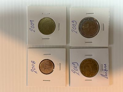 Lote C/4 Moedas do Chipre. Moedas Circuladas. 
Cabe ao licitante verificar cuidadosamente as 