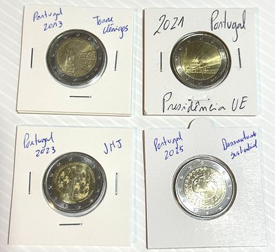 Lote C/ 4 Moedas Comemorativas - Portugal. Moedas Circuladas. 
Cabe ao licitante verificar 