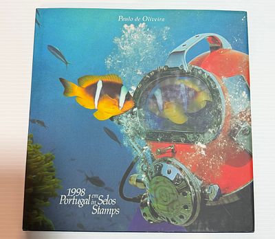 Livro - Portugal em Selos - Ano 1998. Bom Estado, com todos os selos incluidos
