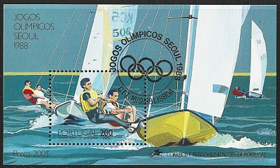 Portugal 1988 – Bloco Filat&eacute;lico Jogos Ol&iacute;mpicos de Seul (Vela) com carimbo de 1&ordm; dia. Cabe ao 