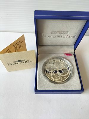 Fran&ccedil;a 2003, 1 1/2 euros Europa Prata Proof. Fran&ccedil;a – Europa – 2003 
Emiss&atilde;o: 40.000 
Prata: 