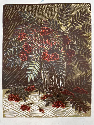 Владыкин И.И. - Рябины. 1980-е гг. Бумага, цветная линогравюра, изображение - 42 х 32.5 см