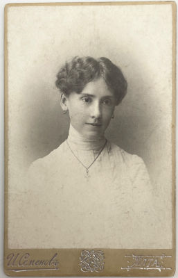 Семенов Иван Иванович - Кабинетный портрет. . 10.6 х 6.5 см 
Иван Иванович Семенов (? - ?) - 