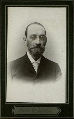 Портрет господина Шлосса. 1900-е гг. 11 х 7 см