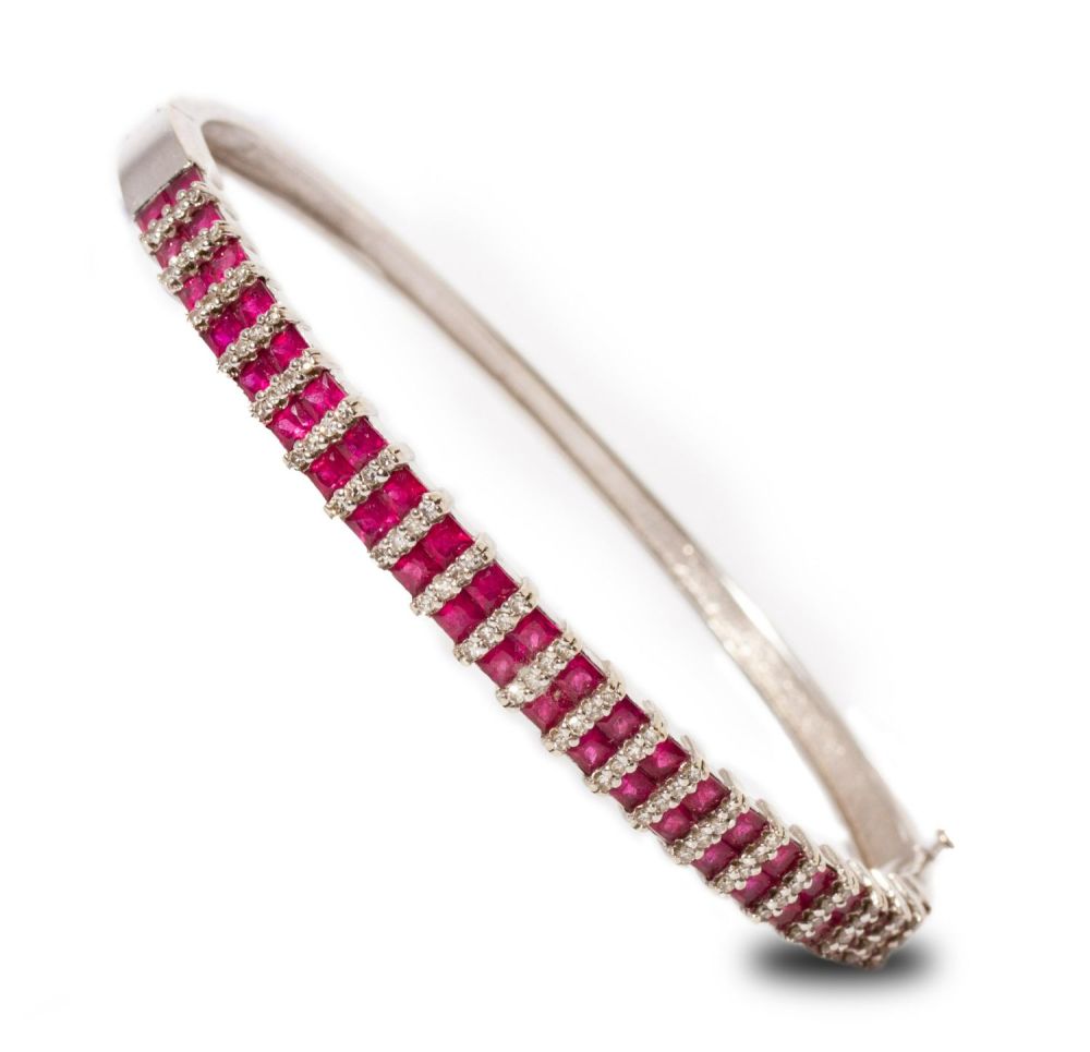 Lot 545: Bracelet 14K White Gold Diamond & Ruby vintage