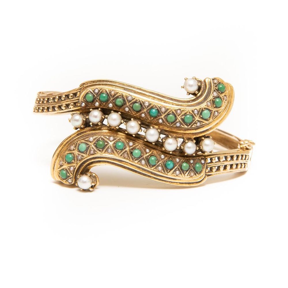Lot 230: GIA Vintage 14K gold bracelet with pearls and jade