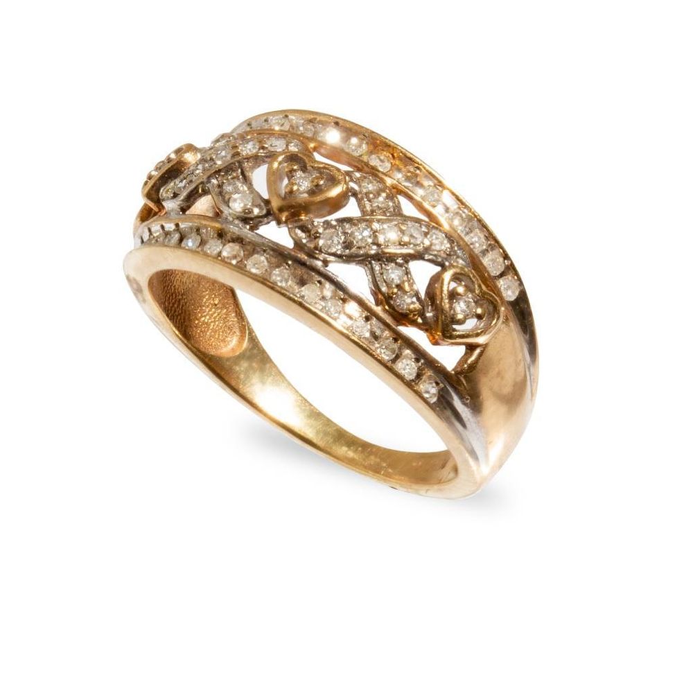 Lot 421: GIA 10K Gold and Diamond Ring