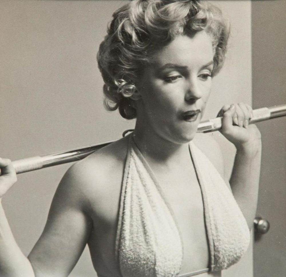 Lot 225: Philippe Halsman original vintage rare photo of Marilyn