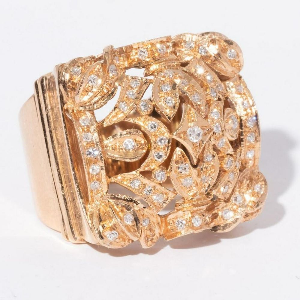 Lot 427: Italian Vintage Diamond and Rose Gold Ring