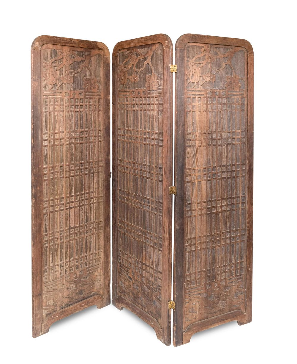 Lot 240: Arts and Crafts Carved Wood 3-Panel Privacy Room Screen