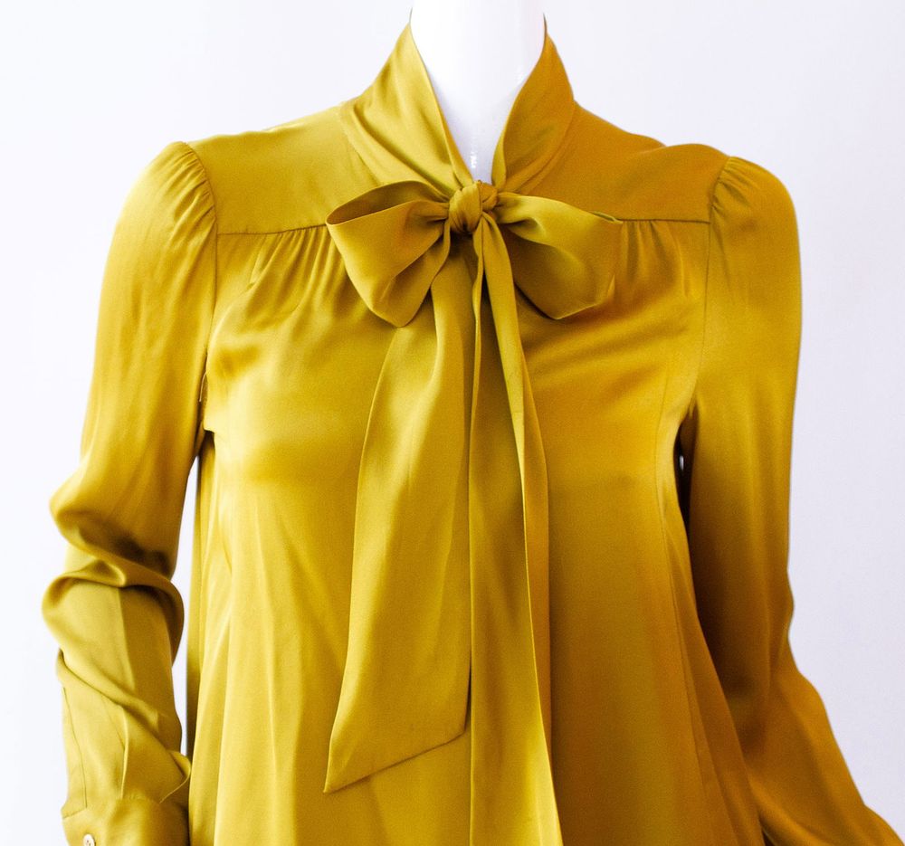 Lot 186: Diane Von Furstenberg Womens Designer Silk Shirt Blouse : Size 8