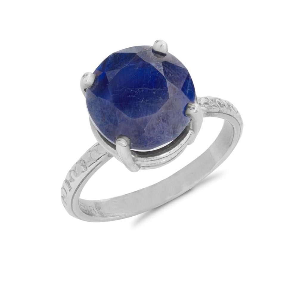 Lot 259: 5.74 carat Sapphire 18k vintage White Gold Ring