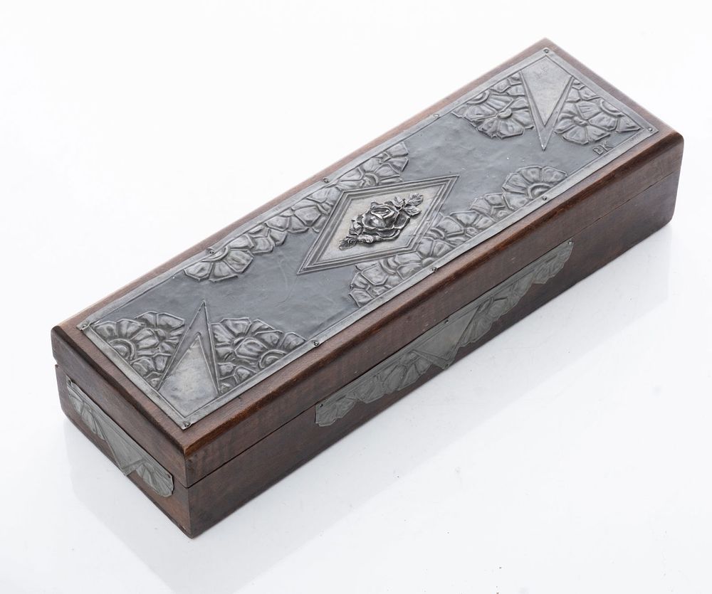 Lot 583: Antique Art Nouveau Silver Mounted Wood Glove Box circa 1900 2.5"H X 4"W X12.5"L