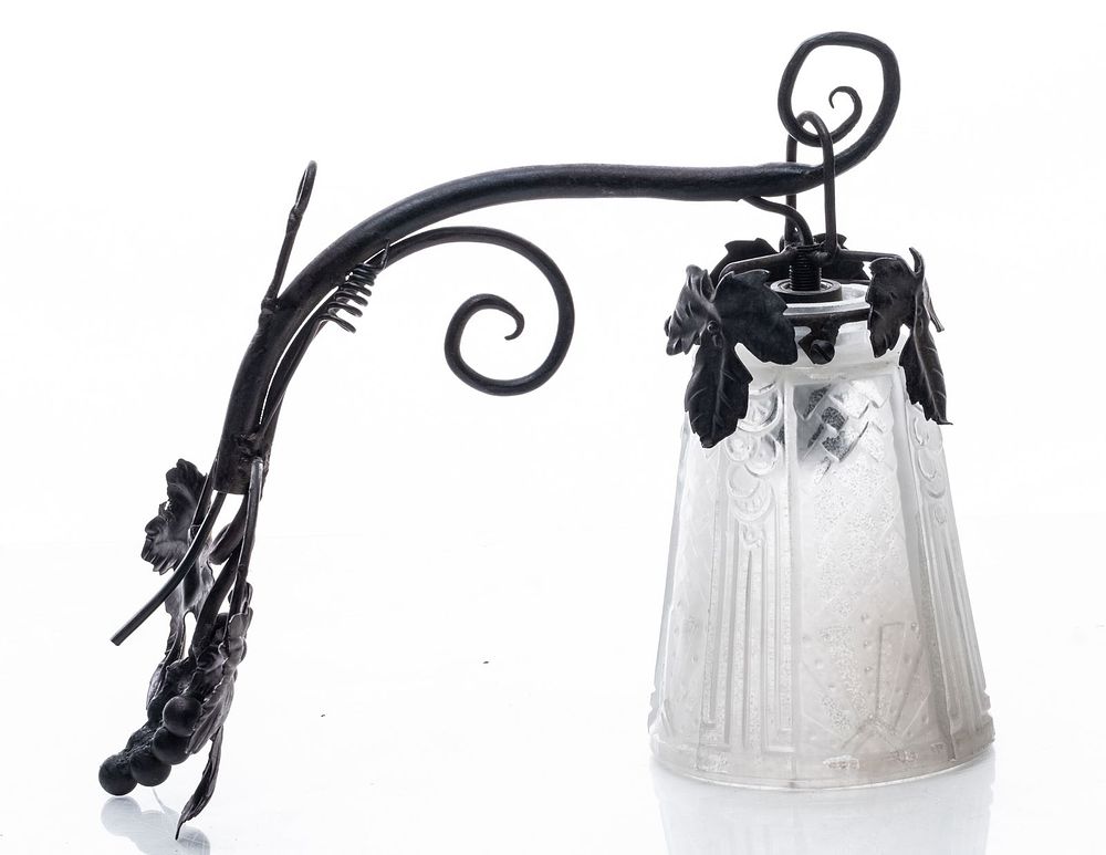 Lot 325: French Art Deco Wrought Iron and Frosted Etched Molded Glass Wall Sconce