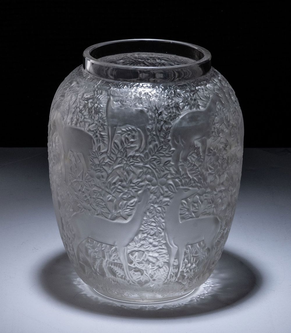 Lot 330: Lalique Signed R. Lalique Frosted Vase with deer