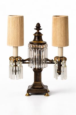 Double Argand or Astral Table Lamp w/ Prism Crystals, 19th century. Keywords: Table lamp 