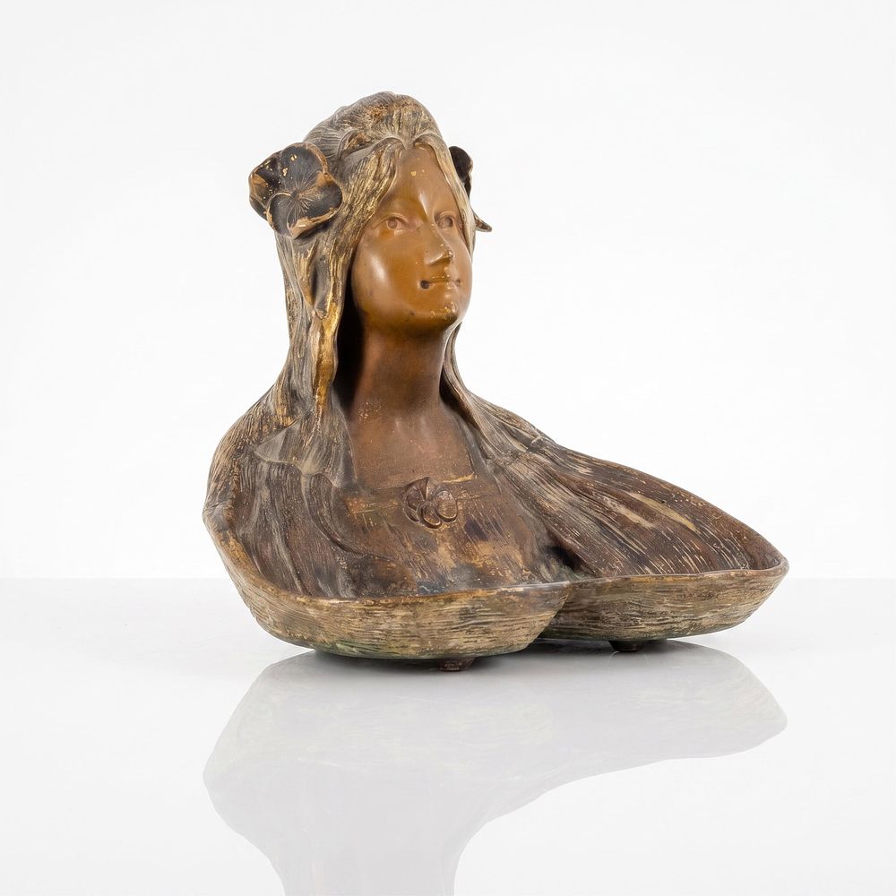 Lot 177: Art Nouveau Figural Bronze Tray