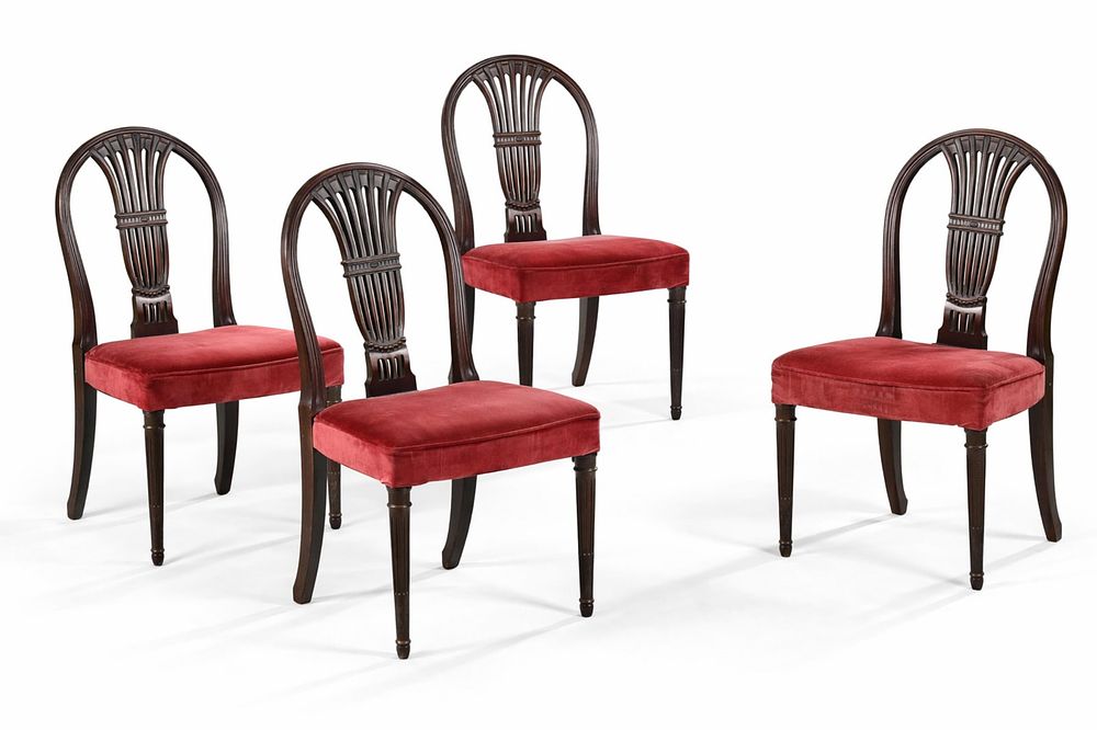 Lot 279: Hepplewhite Excellent Antique Set of 4 Mahogany Fine Carved BALLOON-Back Chairs