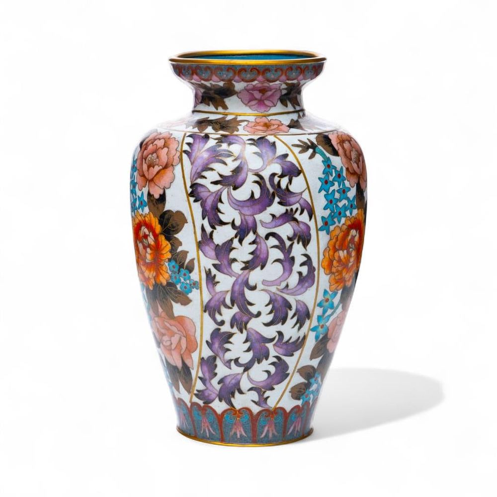 Lot 503: China, Cloisonné Enamel Vase with Chrysanthemums