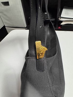 Gianni Versace Black Leather Hobo Shoulder Bag Medusa Hardware - No Reserve. Keywords: Designer 