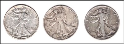 3 מטבעות חצי דולר 90% כסף "Walking Liberty" שהוטבעו בארצות הברית מהשנים 1936 ל-1945 סה"כ משקל 37 גר
