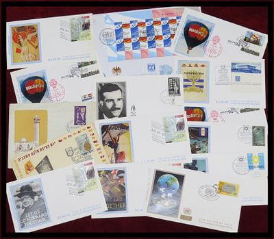 17 מעטפות אירוע שונות במהדורות מוגבלות .