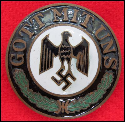 סמל בורג "Gott mit uns" מלחמת העולם השנייה. סיכת דש של המפלגה הנאצית NSDAP . צלב קרס .