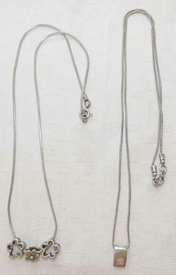 2 Vintage silver sterling necklaces, total weight: 12 gr., Israel, 1970’s
1. Necklace with 