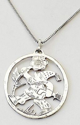 Vintage silver plated engraved clown ethnic pendant necklace, signed: Versilbert Handarbeit. 