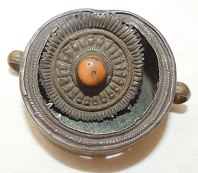 Tibet Antique Tribal Amulet Box set with Coral.
Lid is detached.
Hand crafted, engraved 