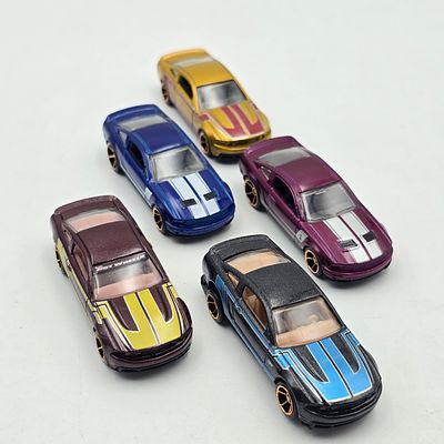 Hot Wheels Ford Mustang Lot of 5. Hot Wheels Faster Than Ever Ford Mustang lot of 5 
All appear 