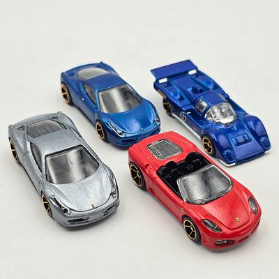 Hot Wheels FTE Ferrari lot of 4. Hot Wheels Faster Than Ever Ferrari lot of 4 
Includes 4 