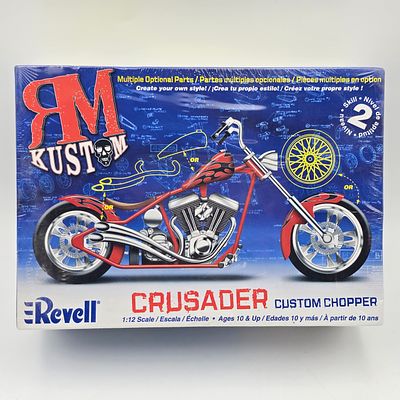 Revell Chopper Model Kit. This lot includes a Revell Crusader custom Chopper Model kit (2006) 