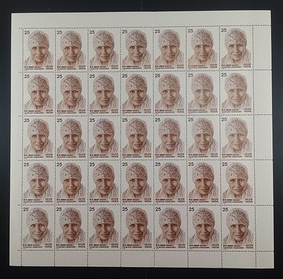 India 1978 Birth Centenary of the Mother, 25p - Mnh, single fold - Full Sheet of 35 Stamps